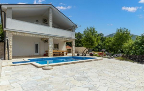 Four-Bedroom Holiday Home in Ledenice